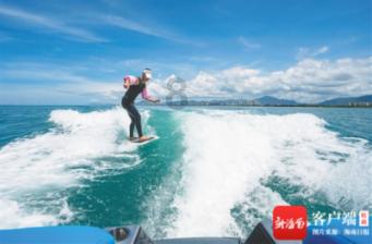 农合医保不报销保险给报吗我这是私立医我看病是私立医院！合作医疗不给报！保险公司能给报销？